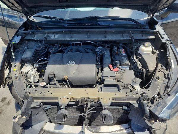 2020 TOYOTA HIGHLANDER Platinum
