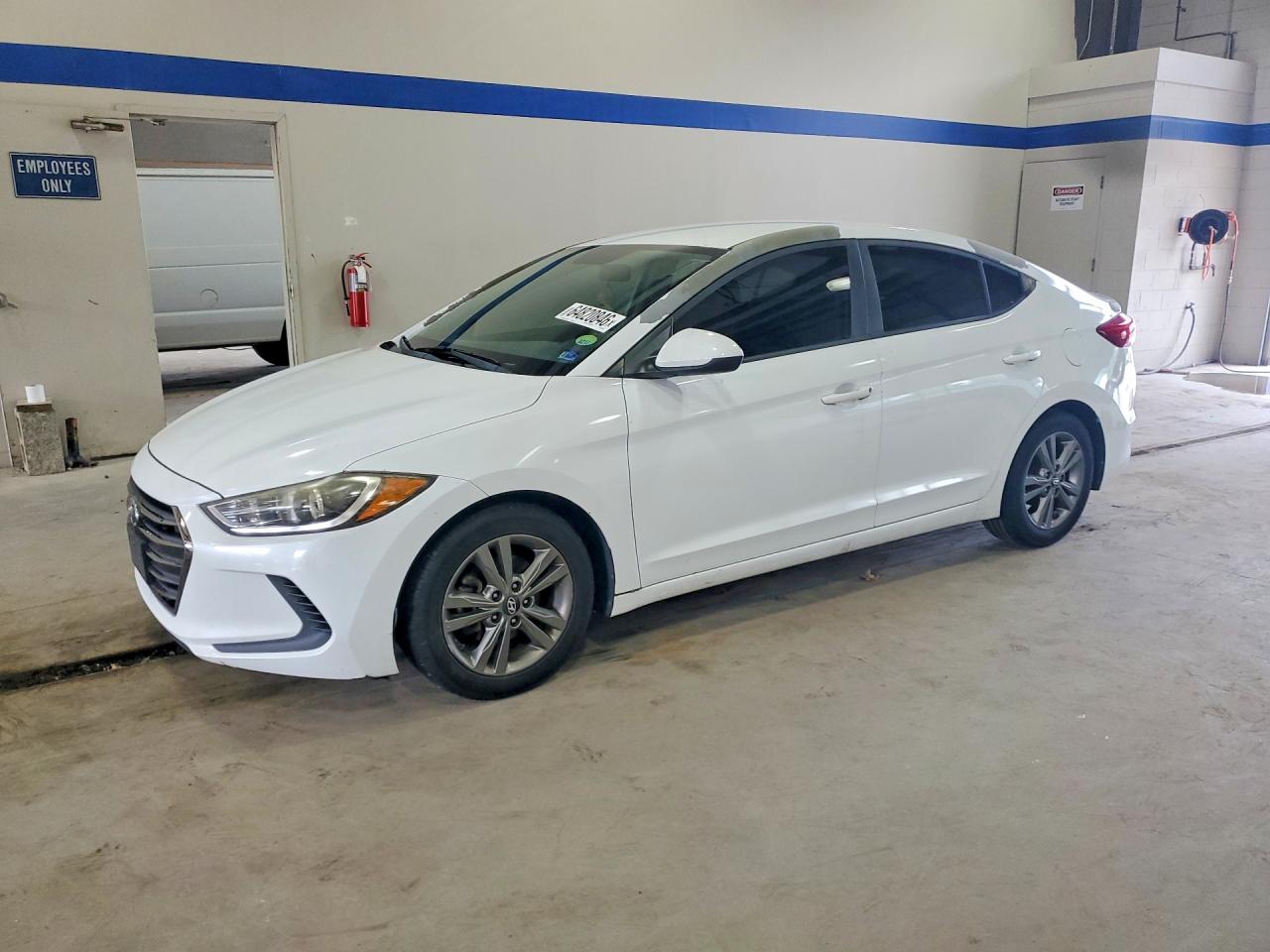 2017 HYUNDAI ELANTRA