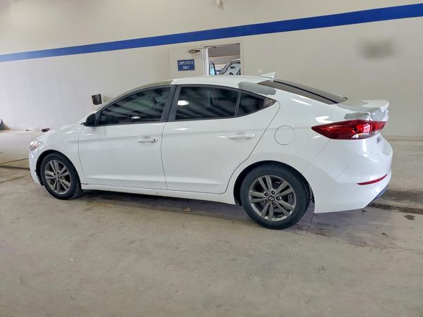 2017 HYUNDAI ELANTRA