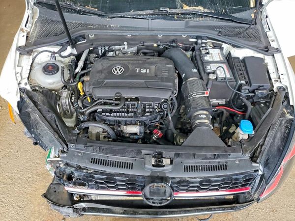 2019 VOLKSWAGEN GTI — Engine bay