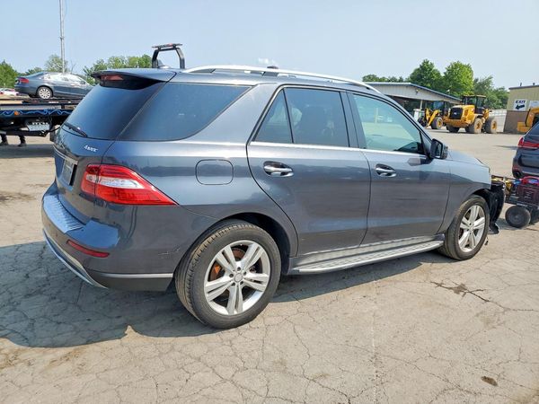 2015 MERCEDES-BENZ ML