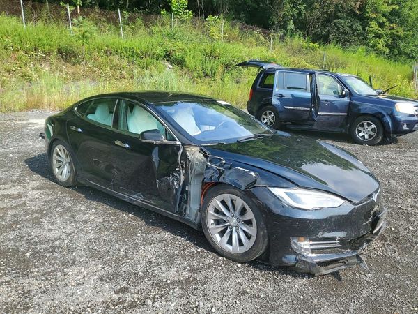 2018 TESLA MODEL S