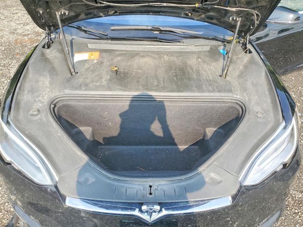 2018 TESLA MODEL S
