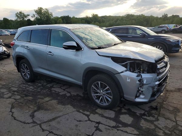 2019 TOYOTA HIGHLANDER SE/XLE