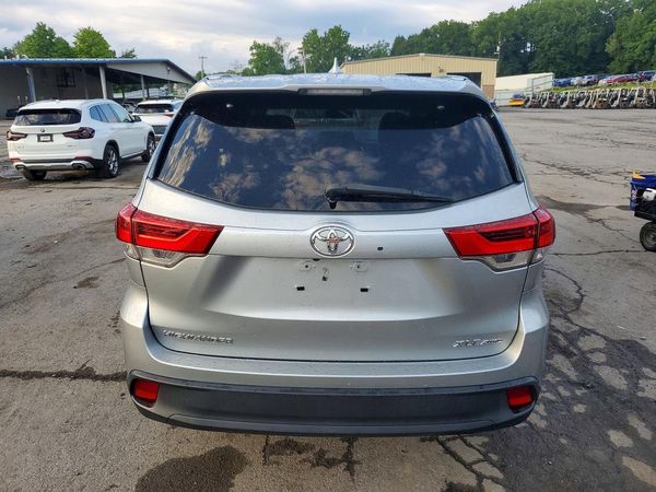 2019 TOYOTA HIGHLANDER SE/XLE