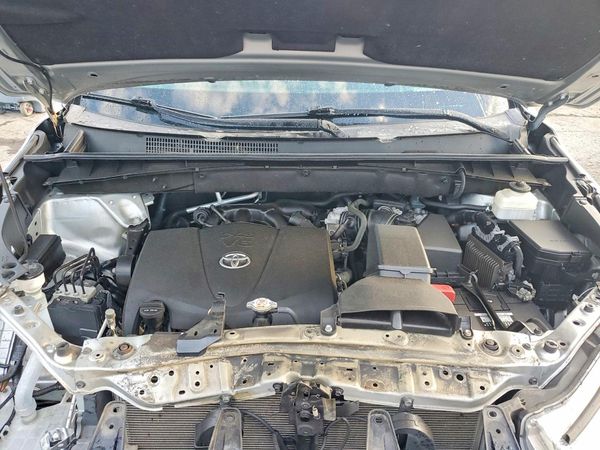 2019 TOYOTA HIGHLANDER SE/XLE