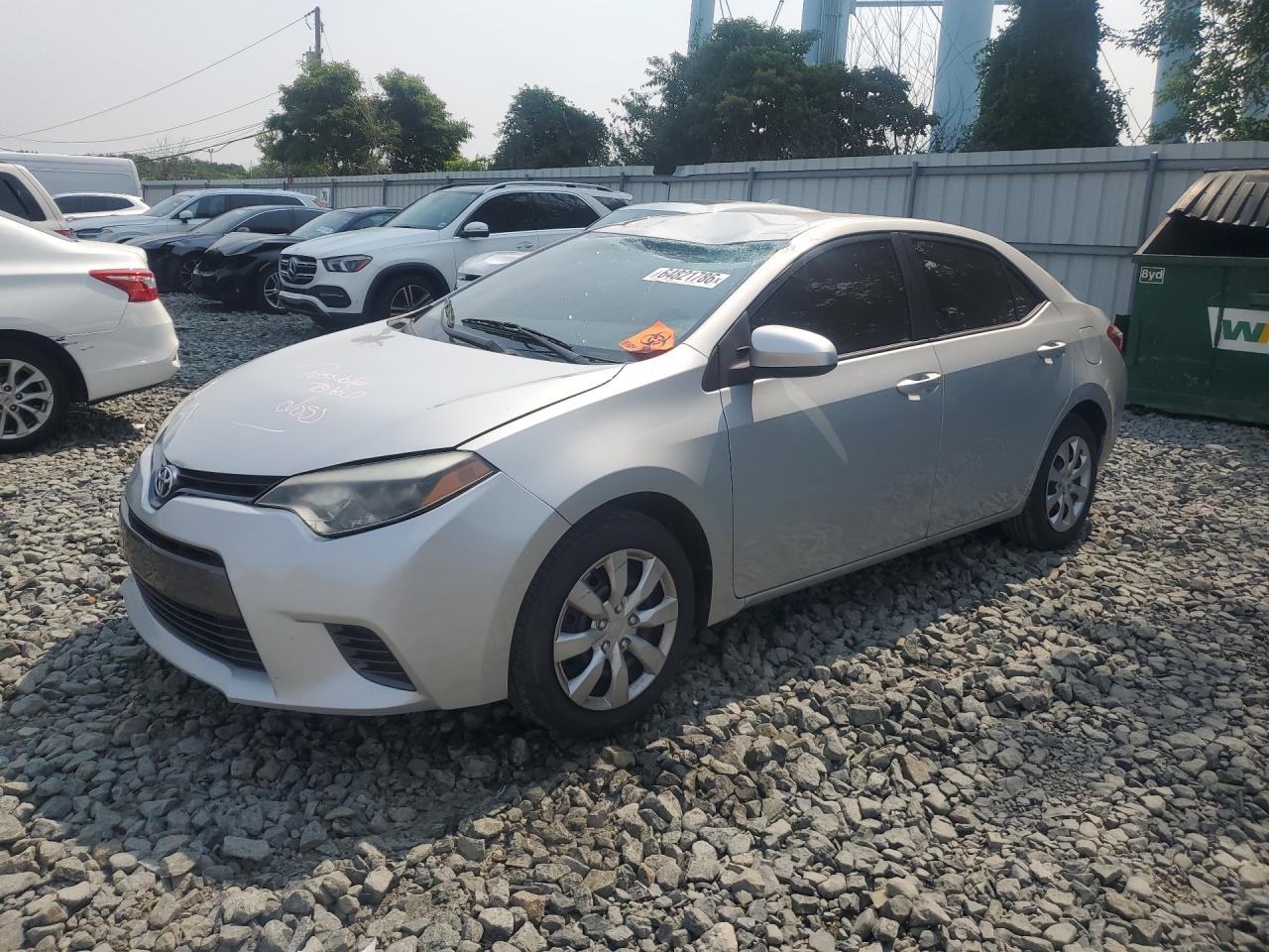 2015 TOYOTA COROLLA