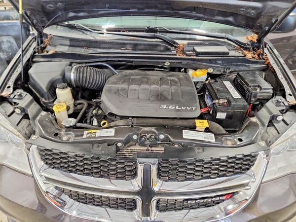 2016 DODGE GRAND CARAVAN SE
