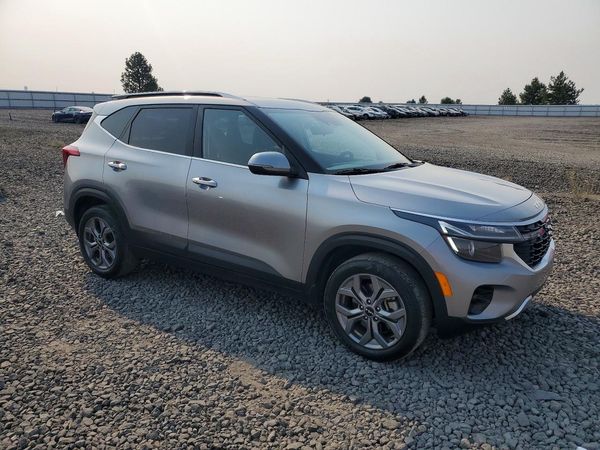2024 KIA SELTOS S, X-Line