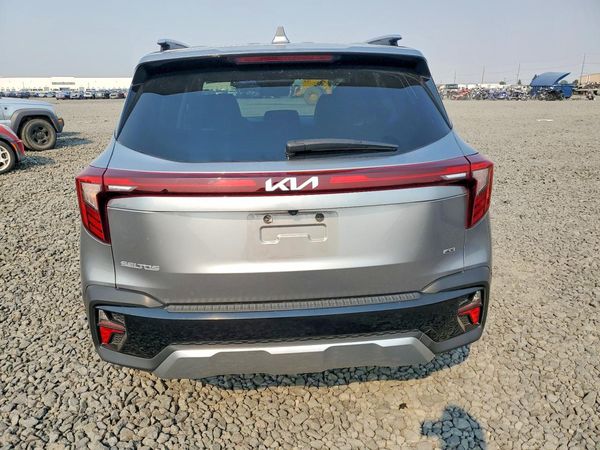 2024 KIA SELTOS S, X-Line