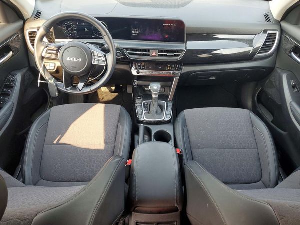 2024 KIA SELTOS S, X-Line