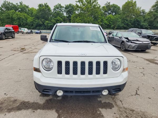 2016 JEEP PATRIOT LATITUDE FWD
