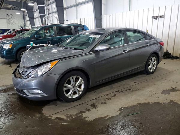 2013 HYUNDAI SONATA