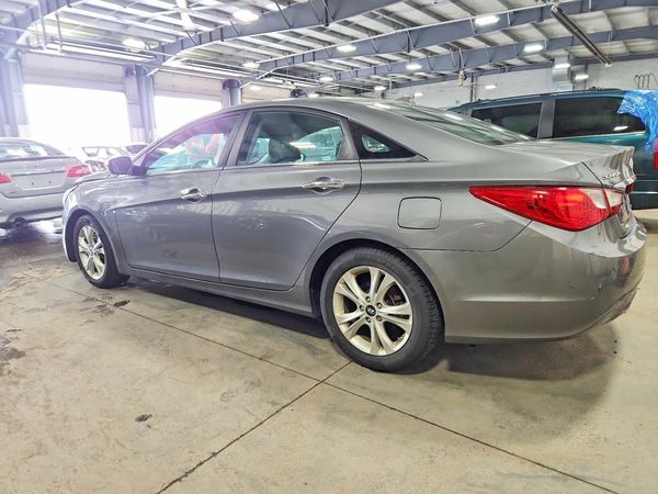 2013 HYUNDAI SONATA