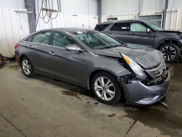 2013 HYUNDAI SONATA