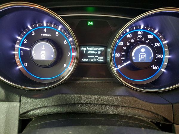 2013 HYUNDAI SONATA