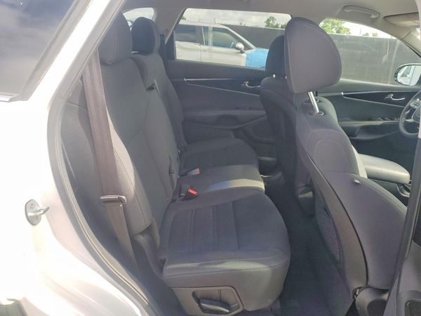 2019 KIA SORENTO L, LX, S