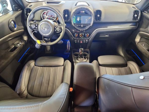 2020 MINI COOPER