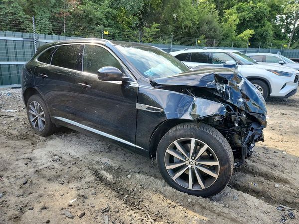 2025 JAGUAR F-PACE P250 R-Dynamic S — Passenger 3/4
