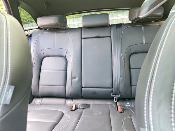 2025 JAGUAR F-PACE P250 R-Dynamic S — SUVN