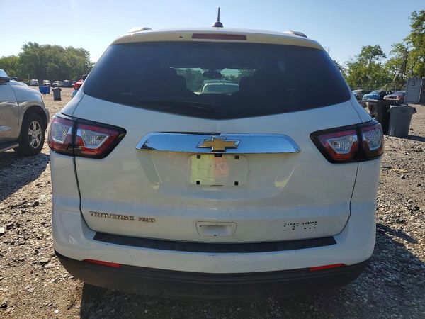 2017 CHEVROLET TRAVERSE LS