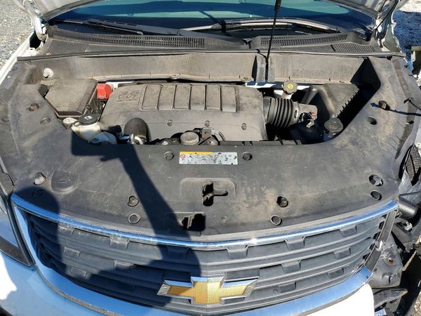 2017 CHEVROLET TRAVERSE LS