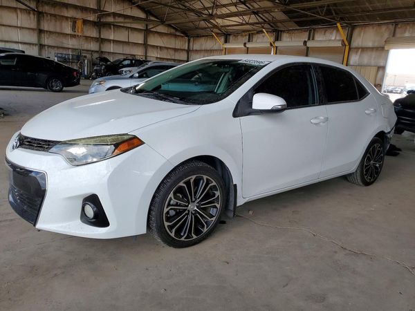 2015 TOYOTA COROLLA