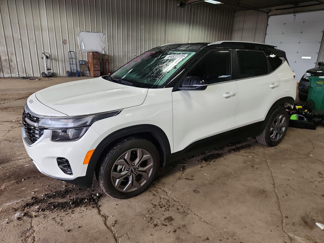2024 KIA SELTOS S, X-Line