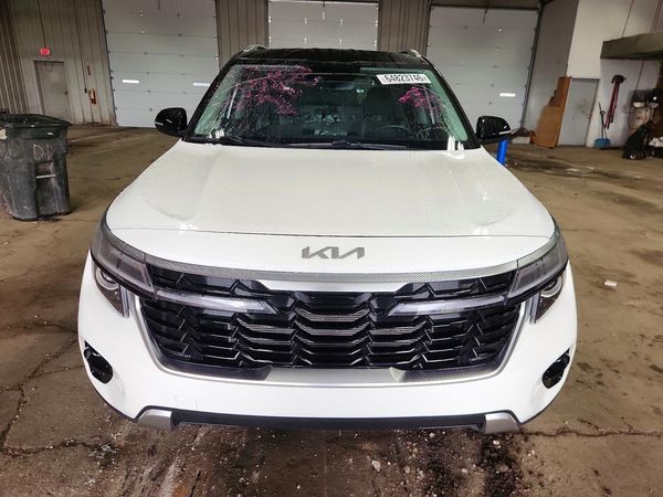 2024 KIA SELTOS S, X-Line