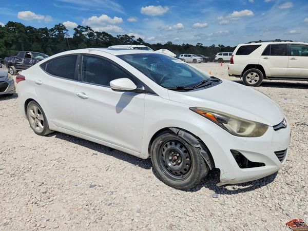 2016 HYUNDAI ELANTRA