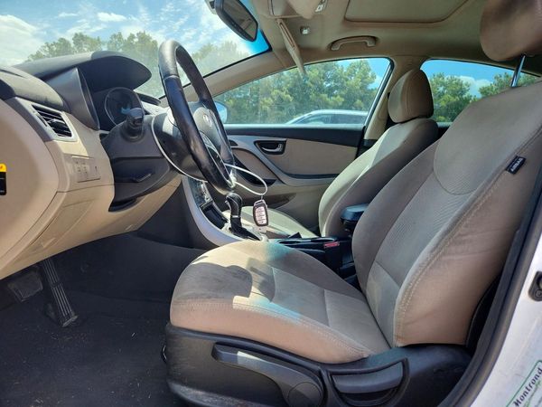 2016 HYUNDAI ELANTRA