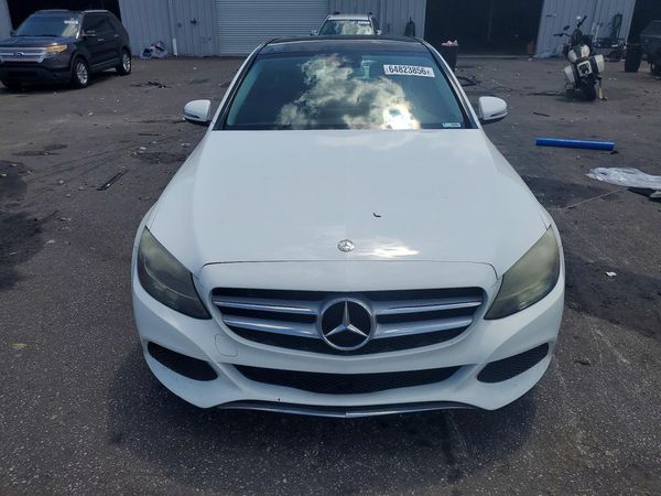 2016 MERCEDES-BENZ C C300