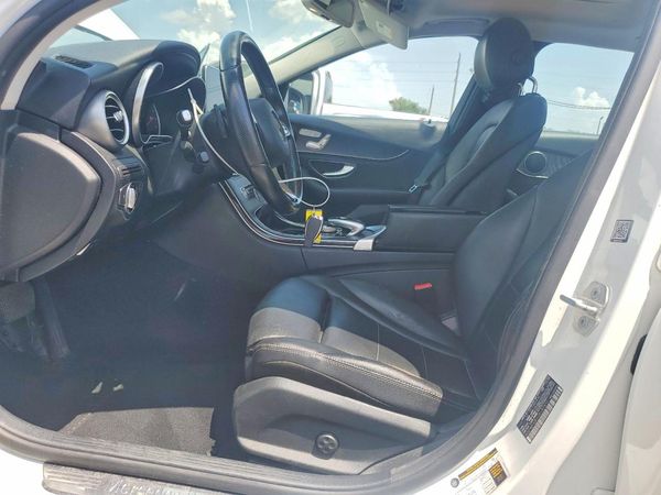 2016 MERCEDES-BENZ C C300
