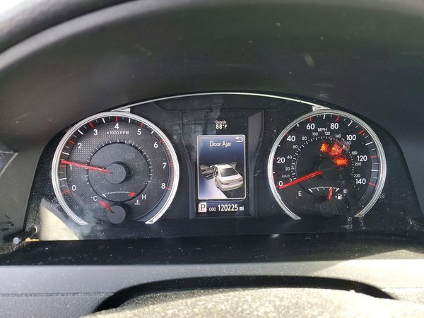 2015 TOYOTA CAMRY