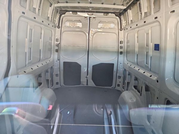 2025 MERCEDES-BENZ SPRINTER