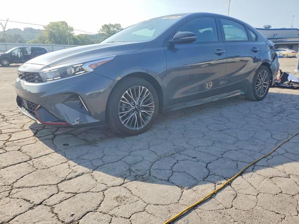 2024 KIA FORTE GT Line