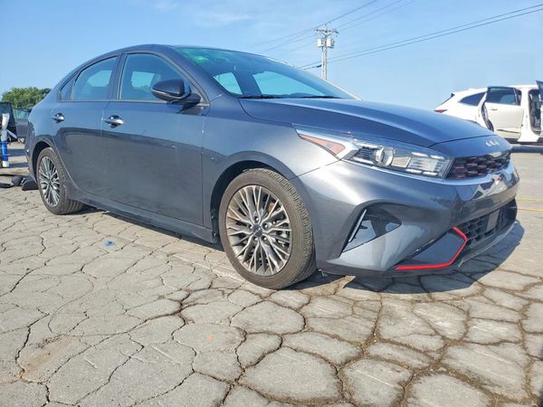 2024 KIA FORTE GT Line