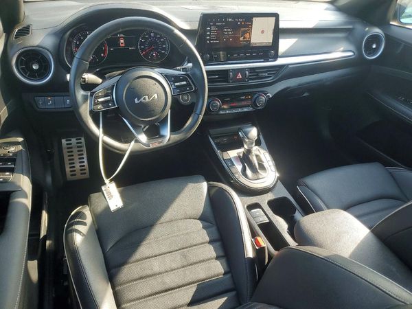 2024 KIA FORTE GT Line