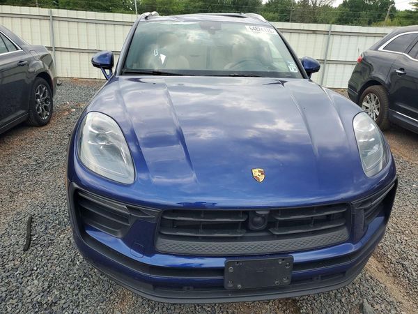 2024 PORSCHE MACAN Macan, Macan T