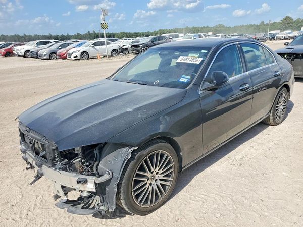2025 MERCEDES-BENZ C C300