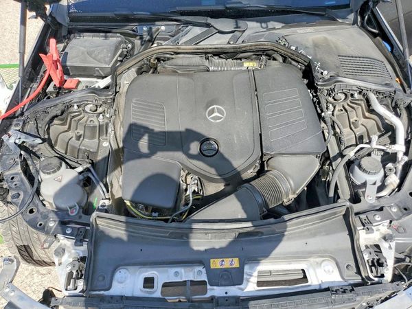 2025 MERCEDES-BENZ C C300