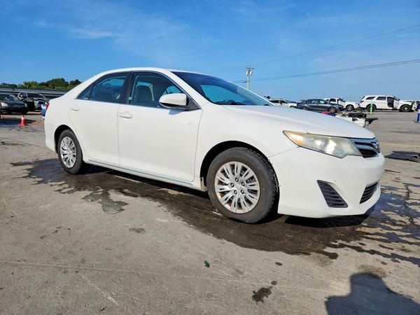 2013 TOYOTA CAMRY