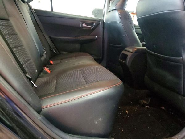 2015 TOYOTA CAMRY
