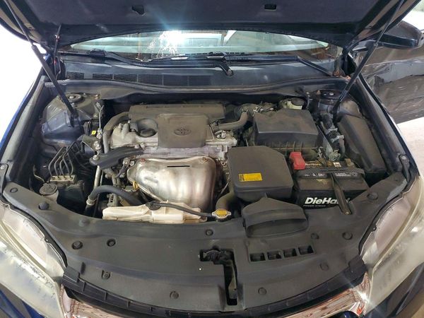 2015 TOYOTA CAMRY