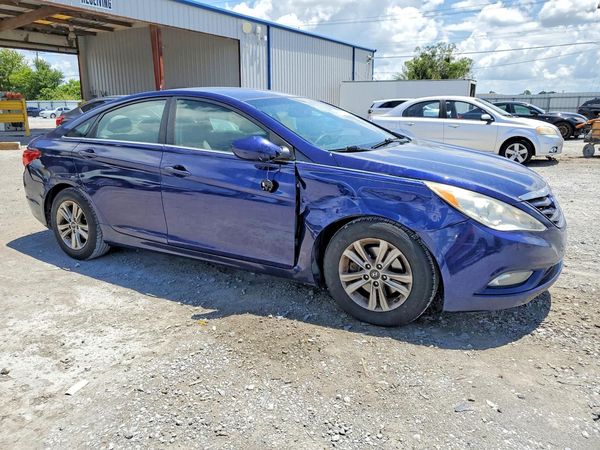 2013 HYUNDAI SONATA GLS/ GLS Popular