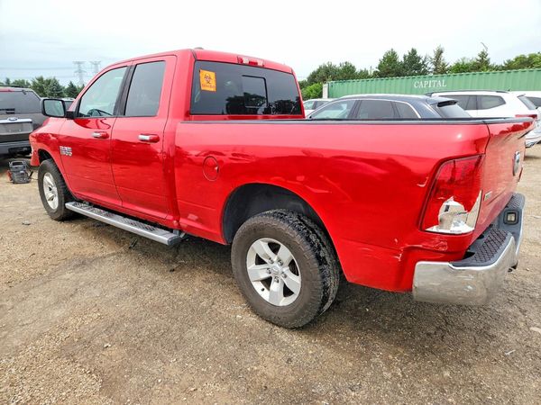 2015 RAM 1500 SLT