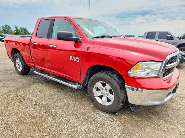 2015 RAM 1500 SLT