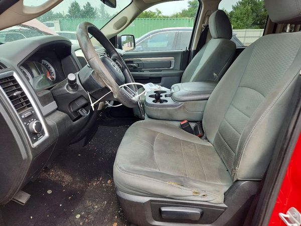 2015 RAM 1500 SLT