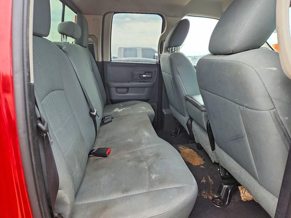 2015 RAM 1500 SLT