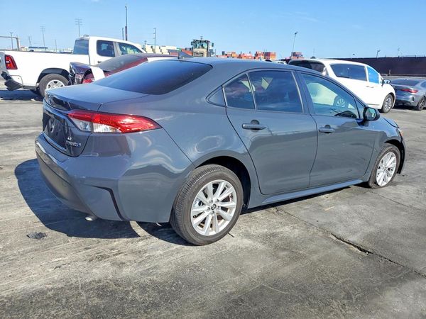 2024 TOYOTA COROLLA